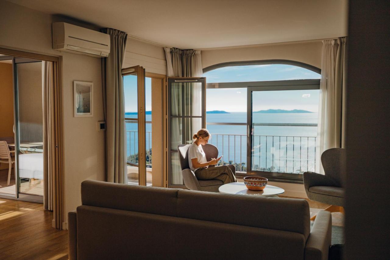 Hotel La Villa Douce Le Le Rayol-Canadel-sur-Mer Εξωτερικό φωτογραφία